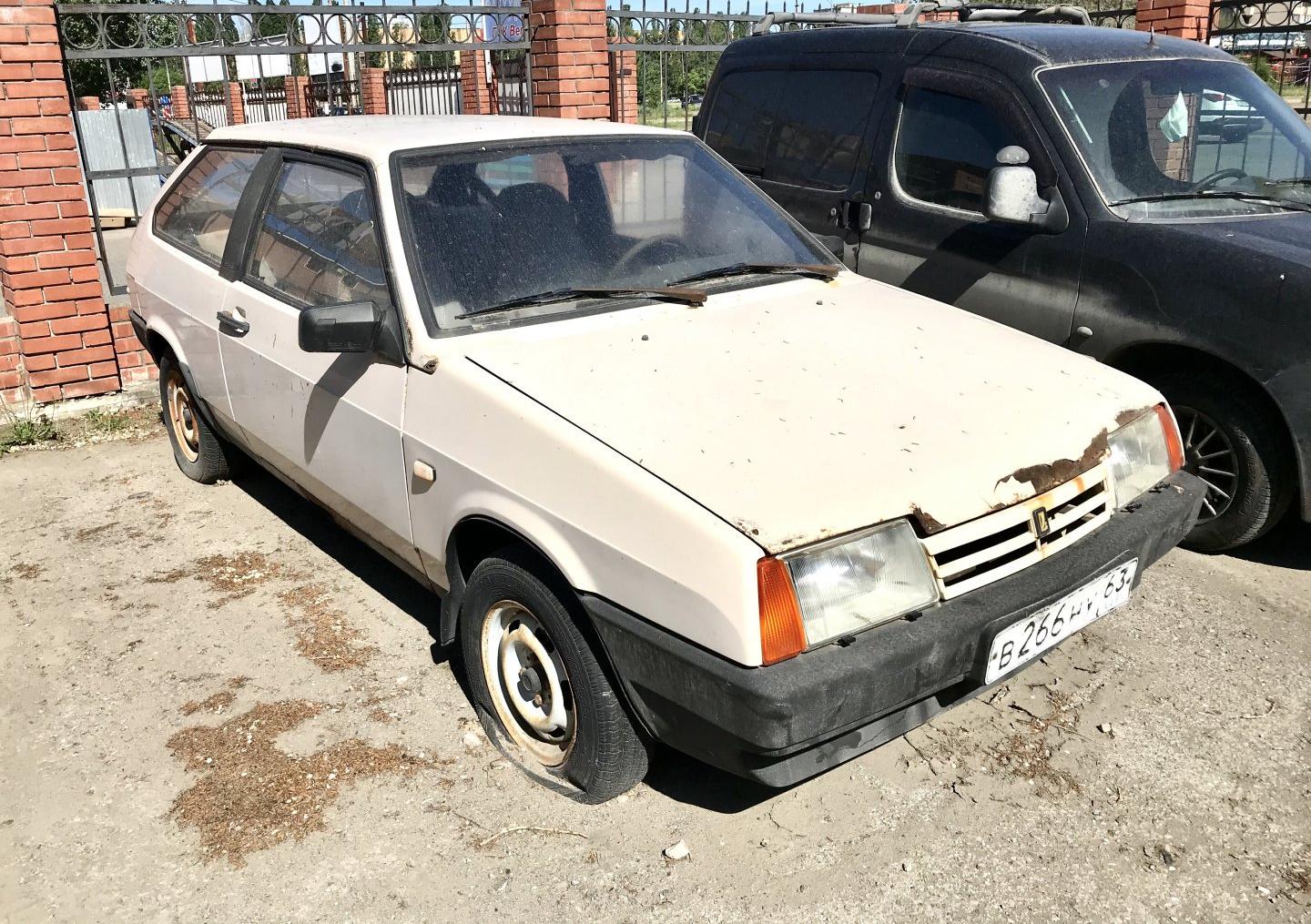 Автомобиль госномер В266НУ63