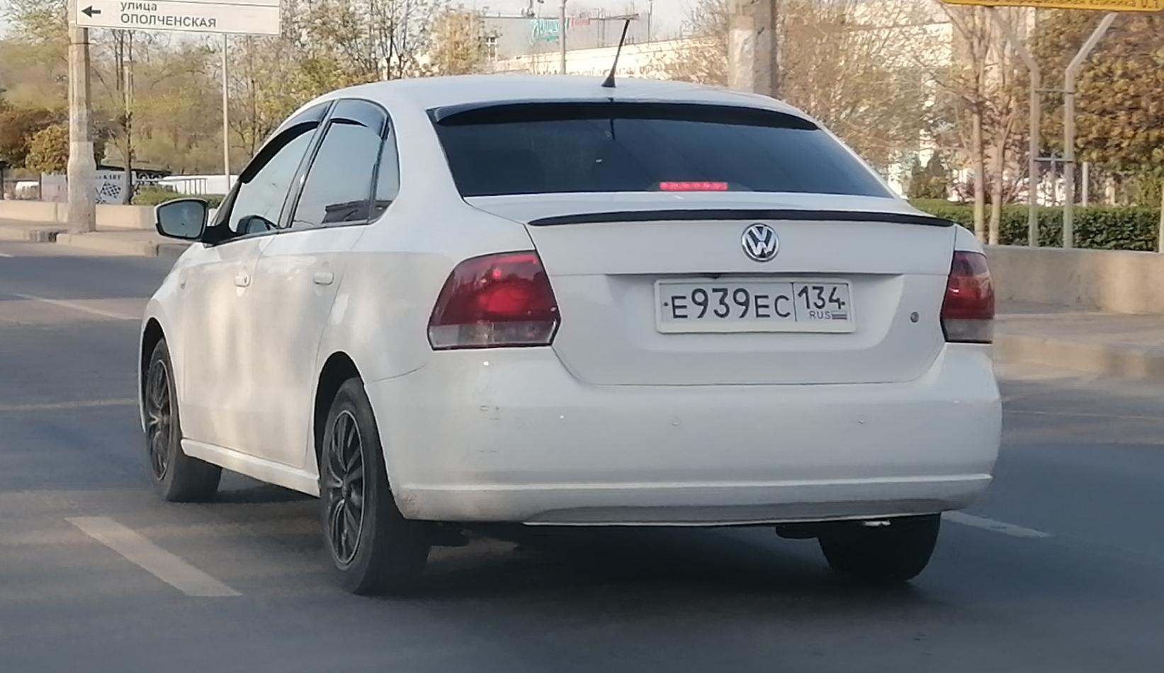 Автомобиль госномер Е939ЕС134