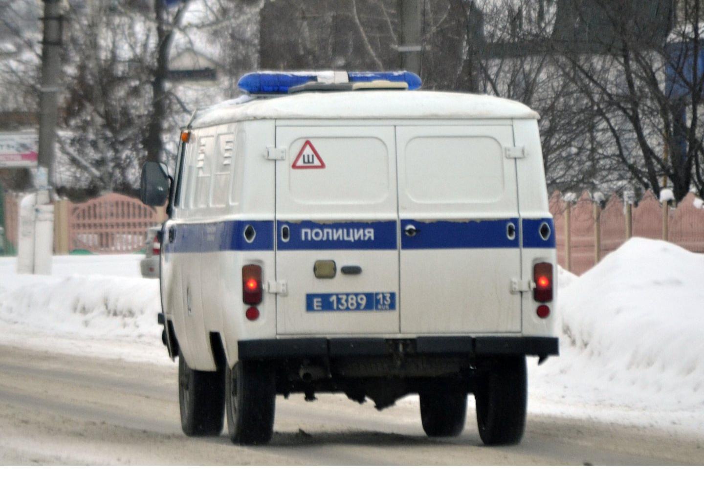 Автомобиль госномер Е138913