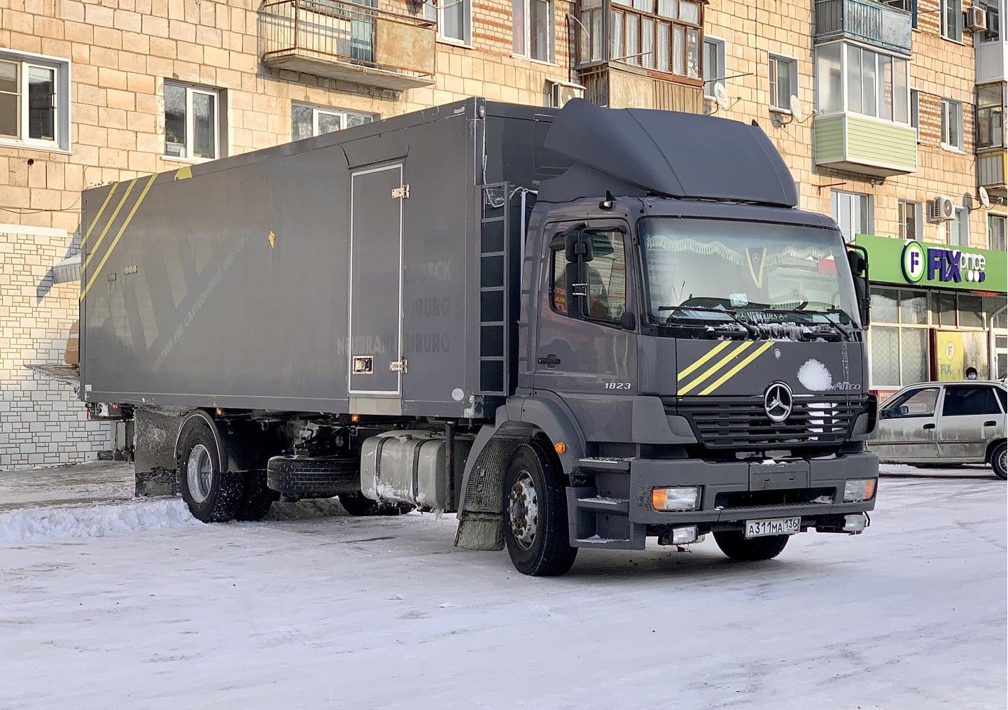 Автомобиль госномер А311МА136