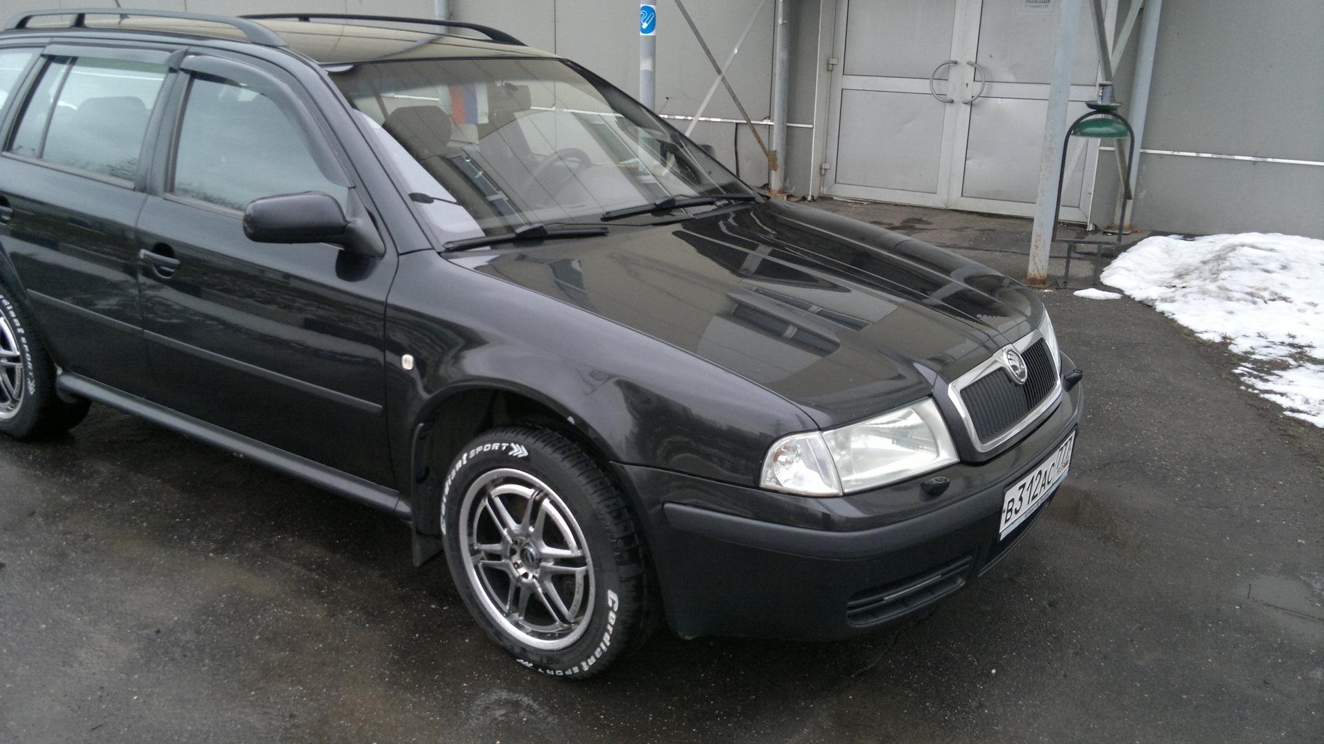 Автомобиль госномер В312АС44