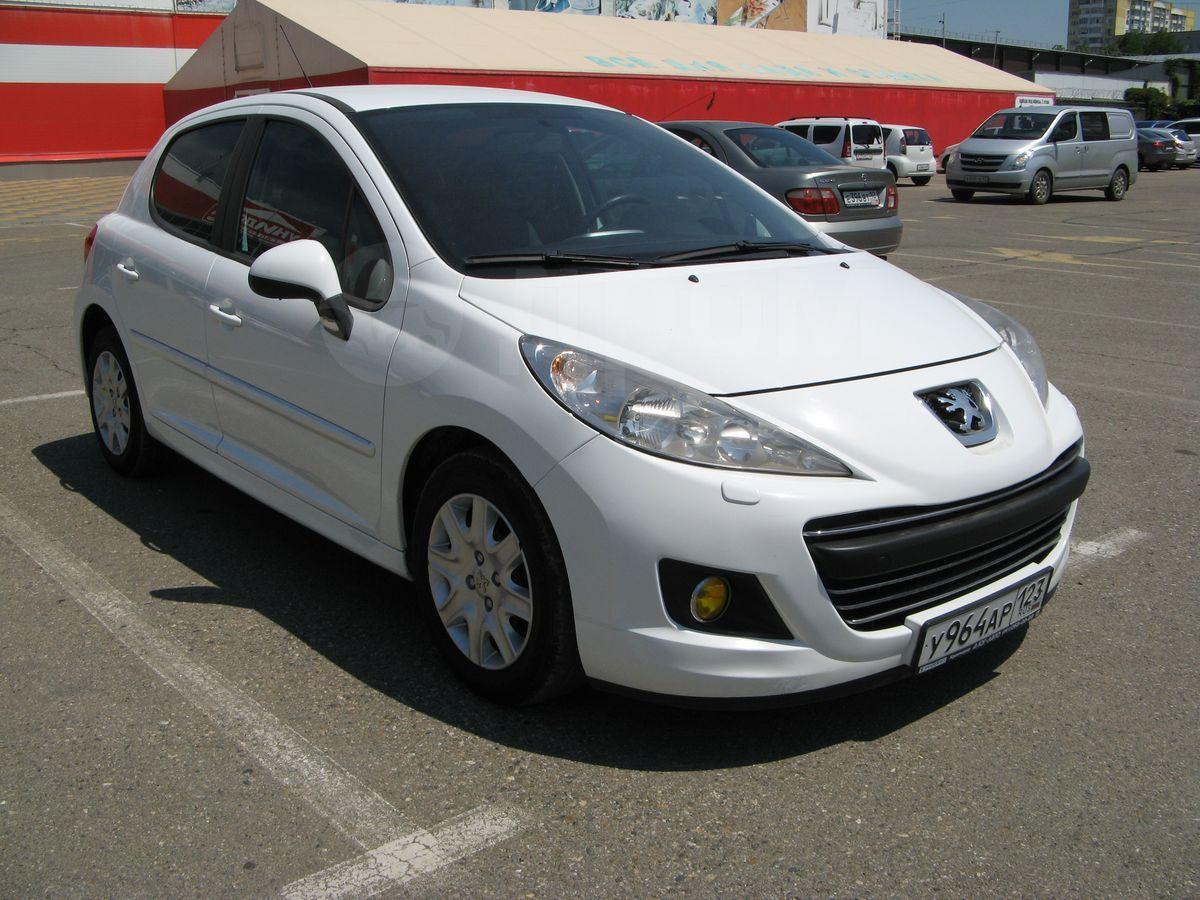 Автомобиль госномер У964АР123