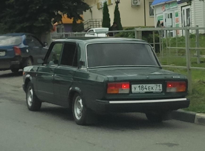 Автомобиль госномер У184ЕК71