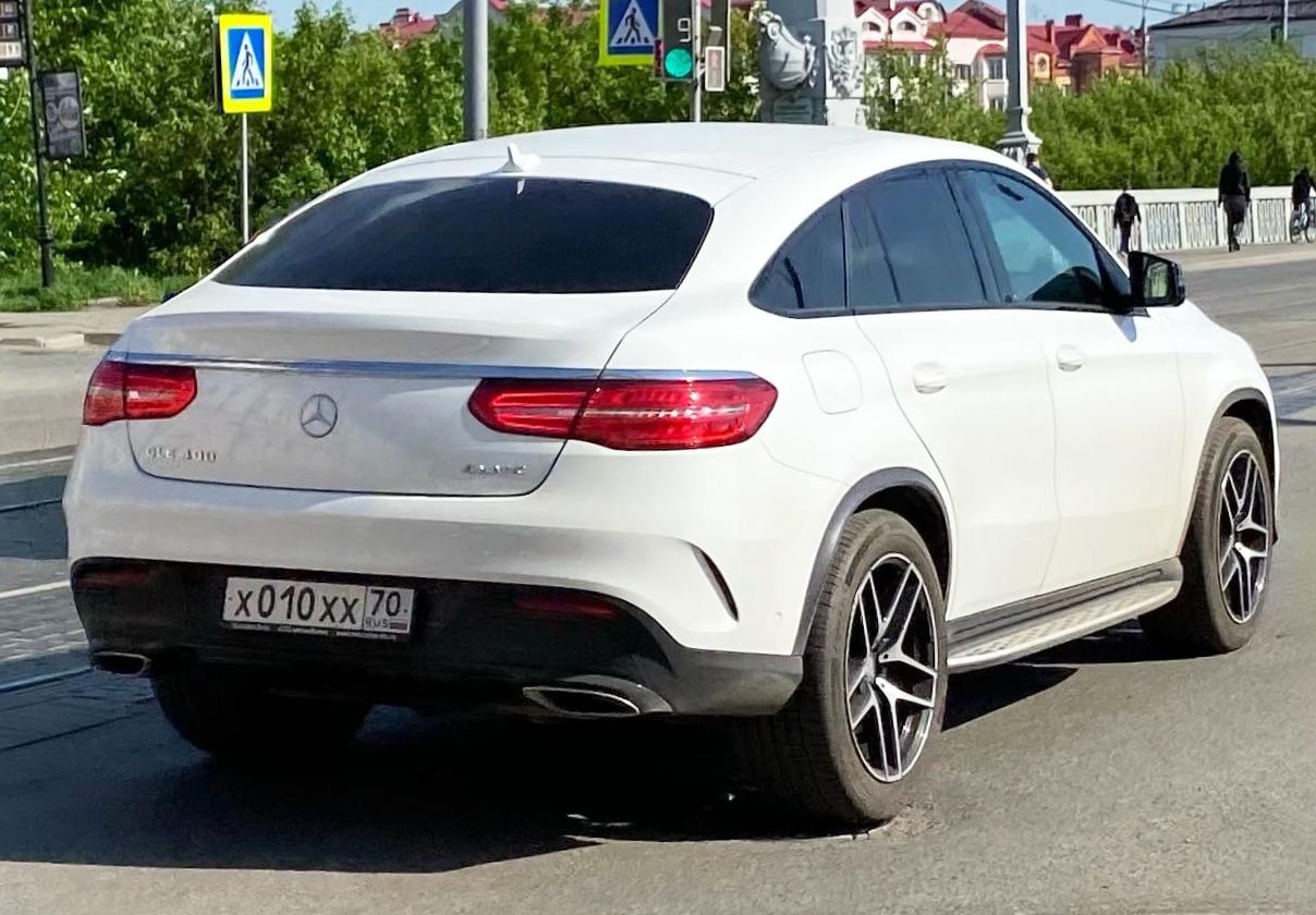Автомобиль госномер Х010ХХ70