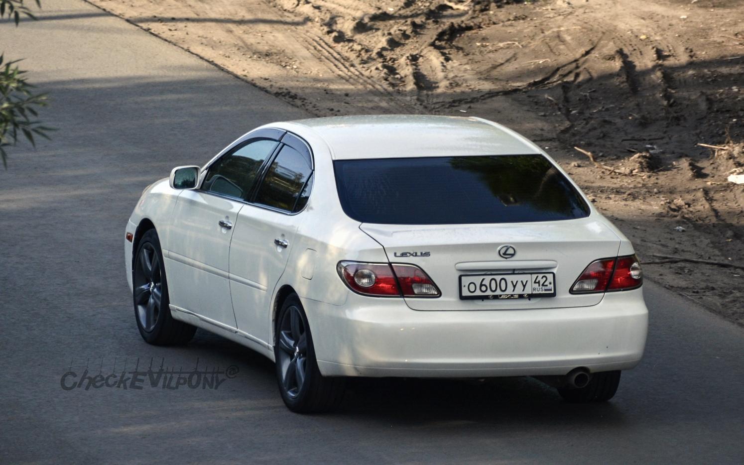 Автомобиль госномер О600УУ42