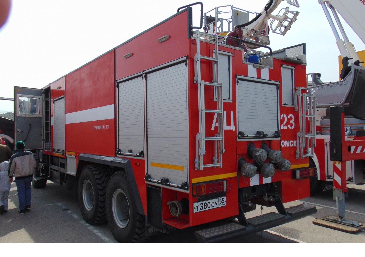 Автомобиль госномер Т380ОУ55