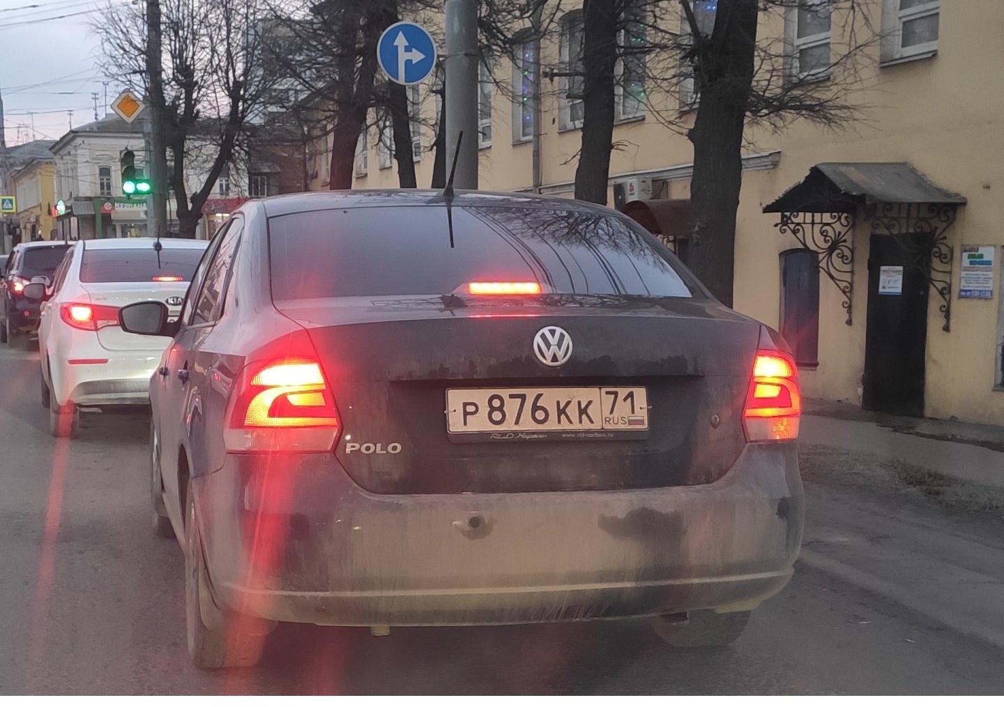 Автомобиль госномер Р876КК71