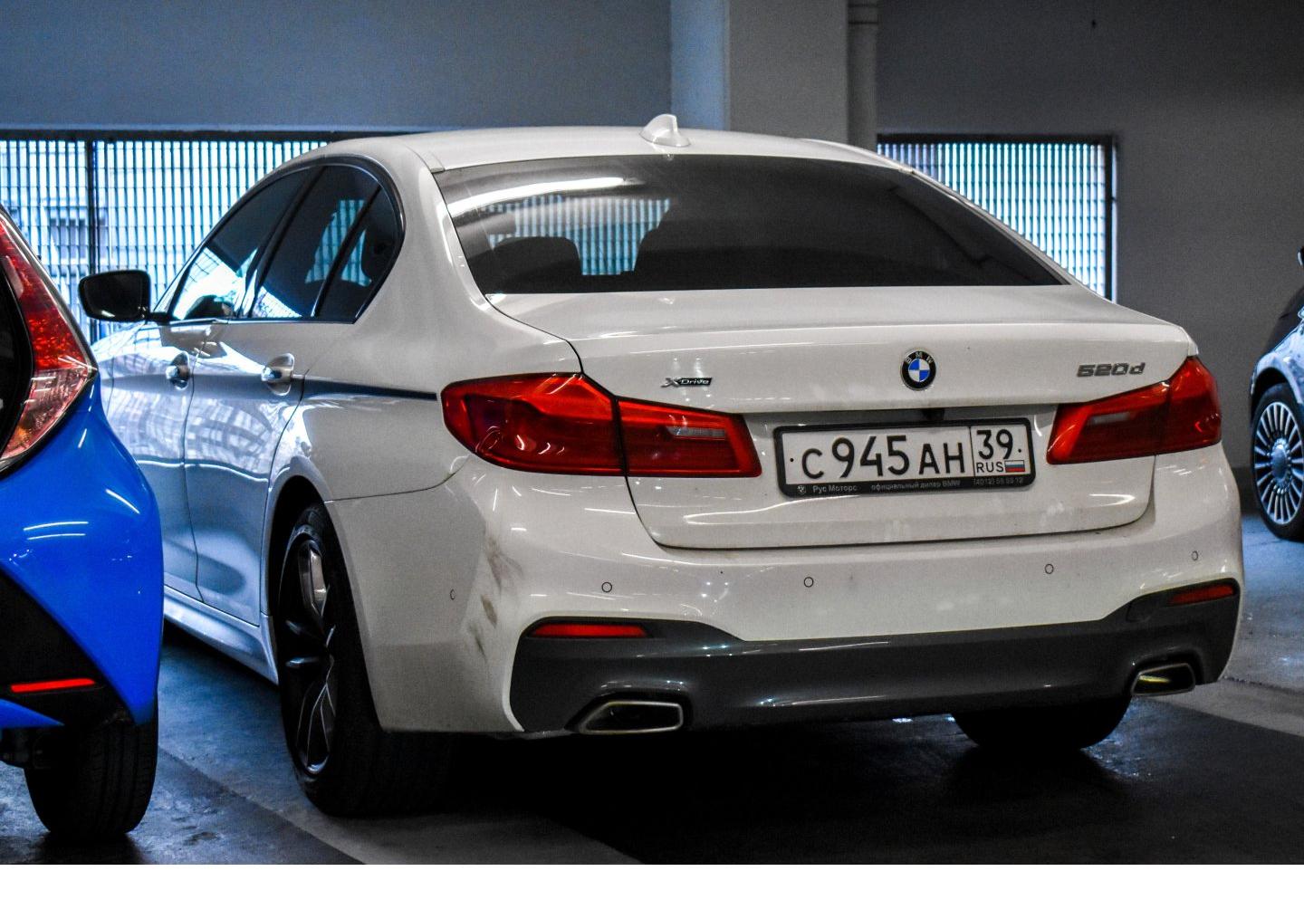 Автомобиль госномер С945АН39