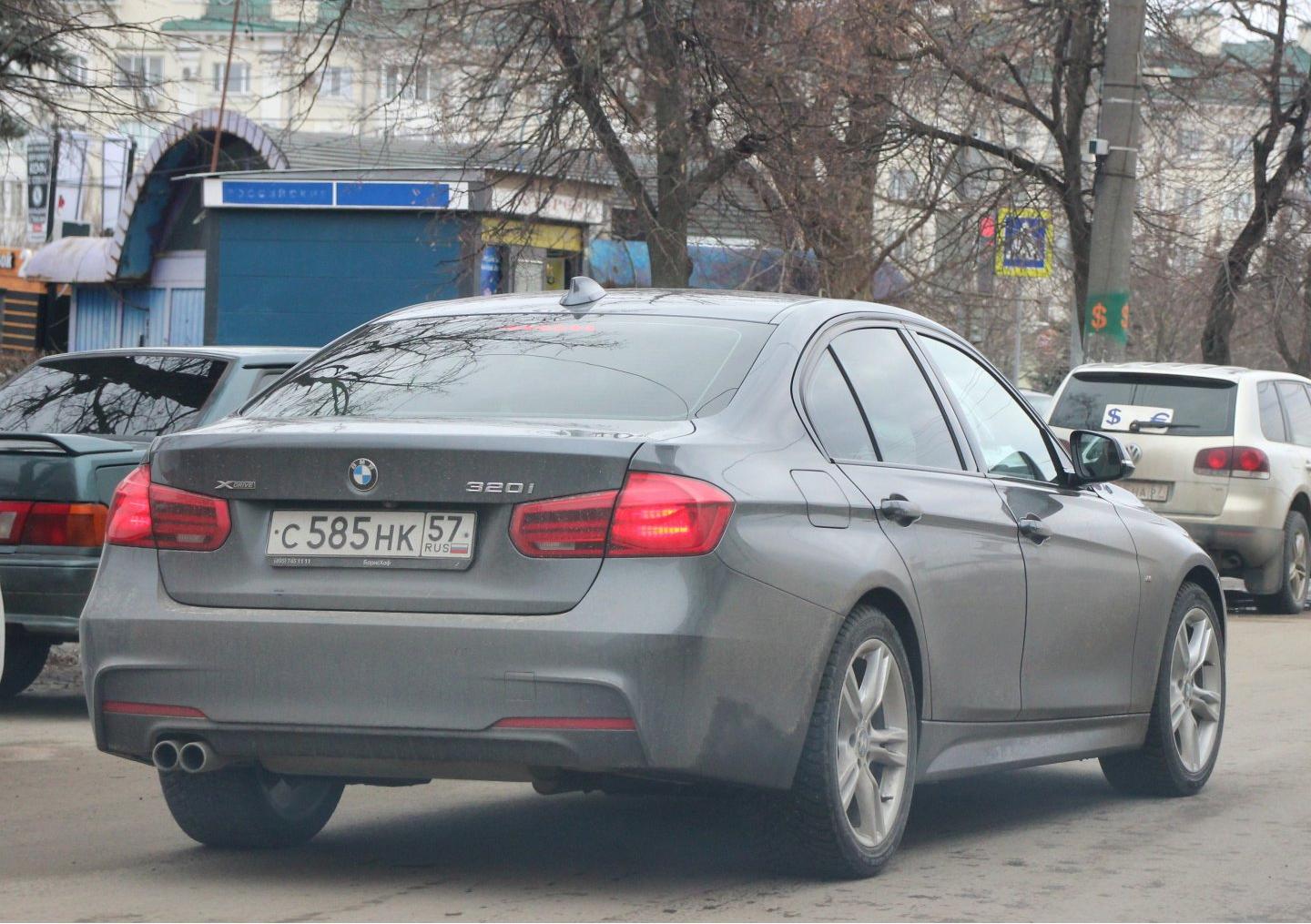Автомобиль госномер С585НК57