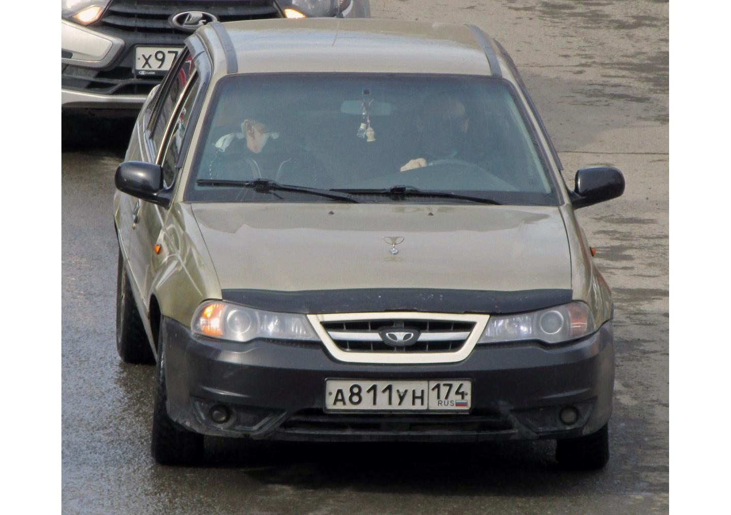 Автомобиль госномер А811УН174