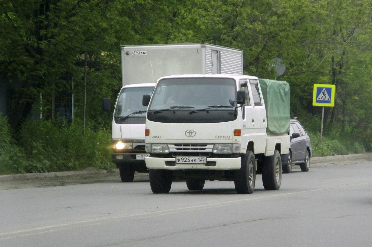 Автомобиль госномер К925ВК125