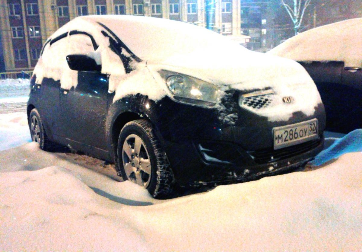 Автомобиль госномер М286ОУ32