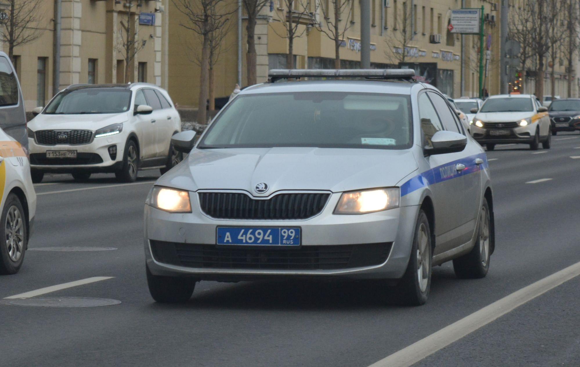 Автомобиль госномер А469499