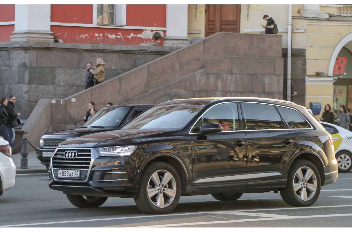 Автомобиль госномер А859АА98