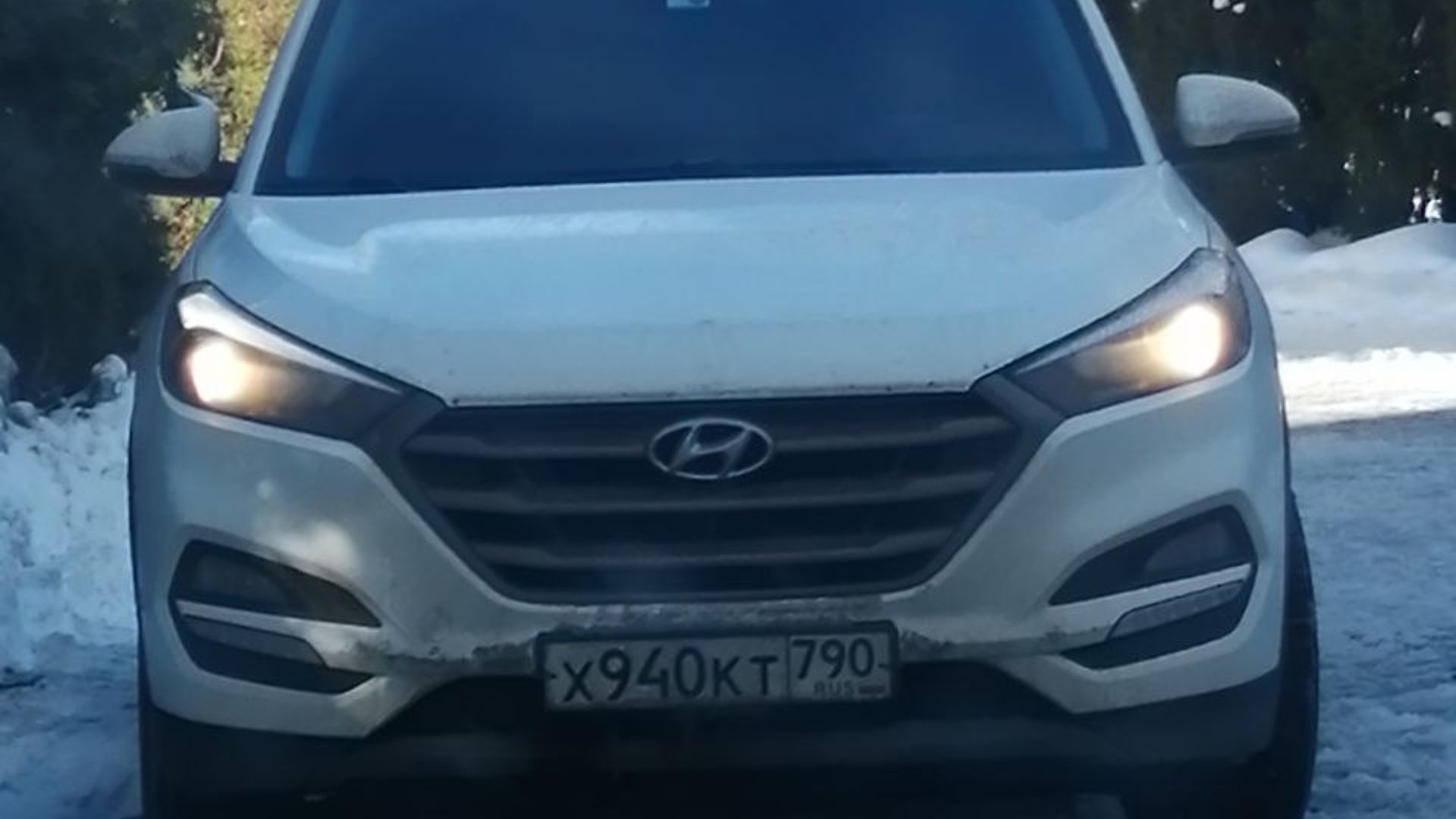 Автомобиль госномер Х940КТ790