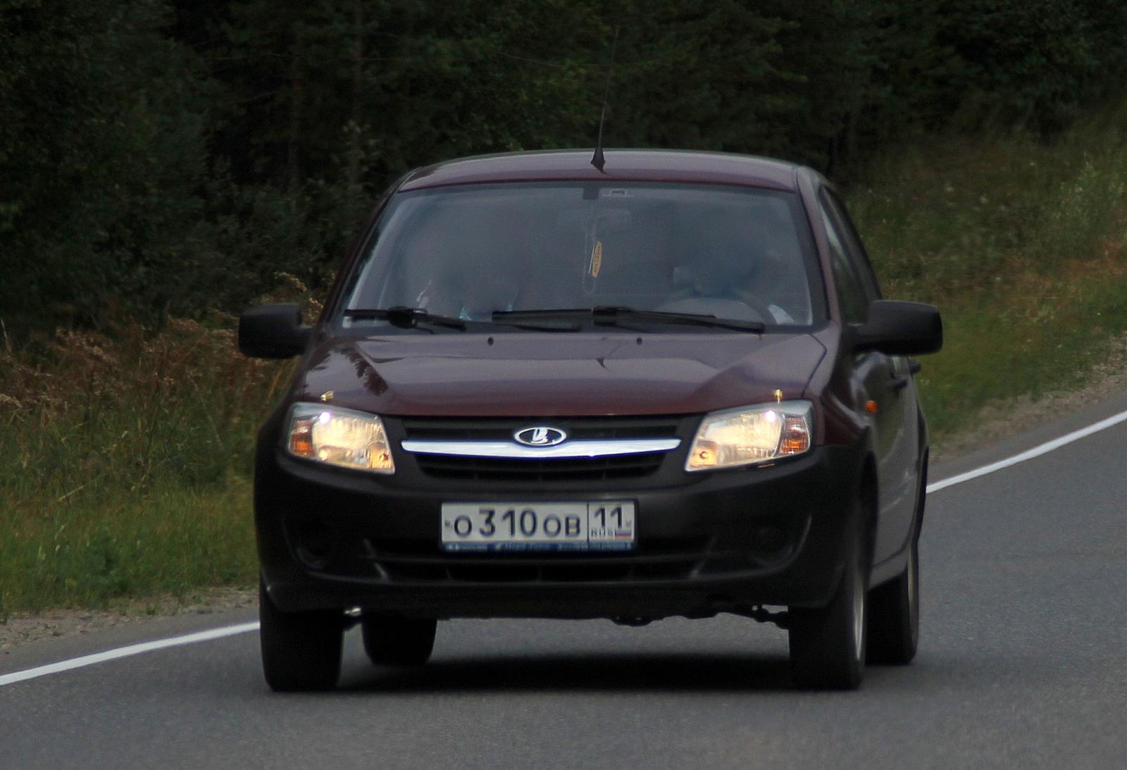 Автомобиль госномер О310ОВ11