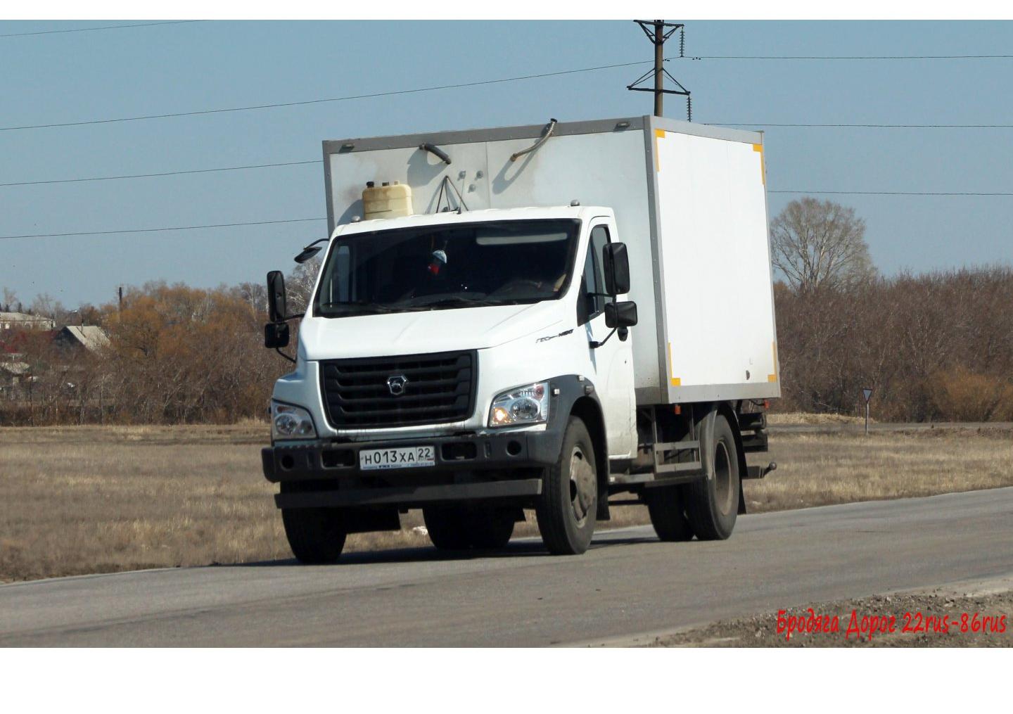 Автомобиль госномер Н013ХА22