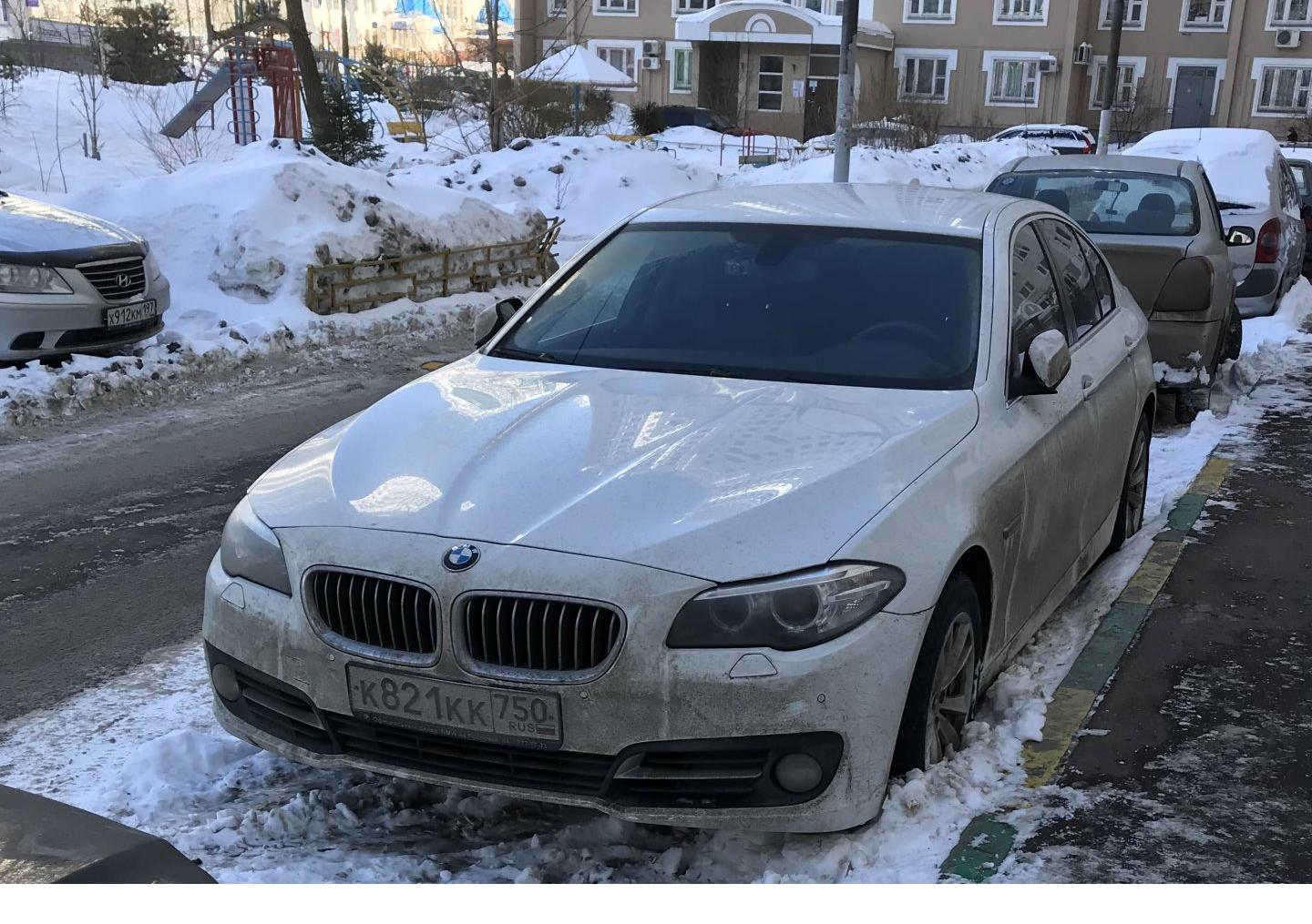 Автомобиль госномер К821КК750