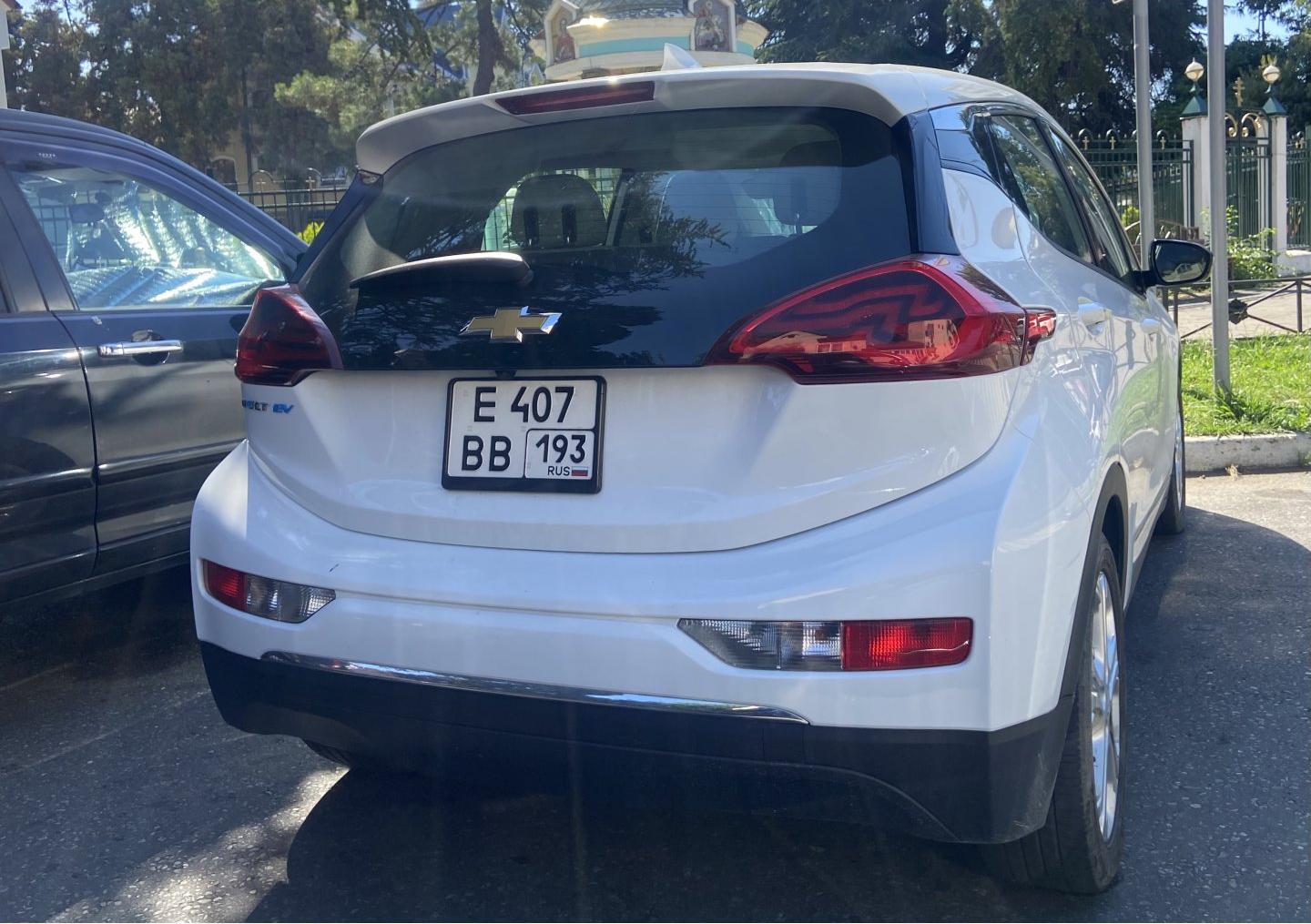 Автомобиль госномер Е407ВВ193