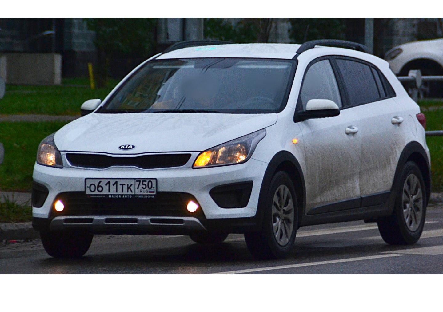 Автомобиль госномер О611ТК750