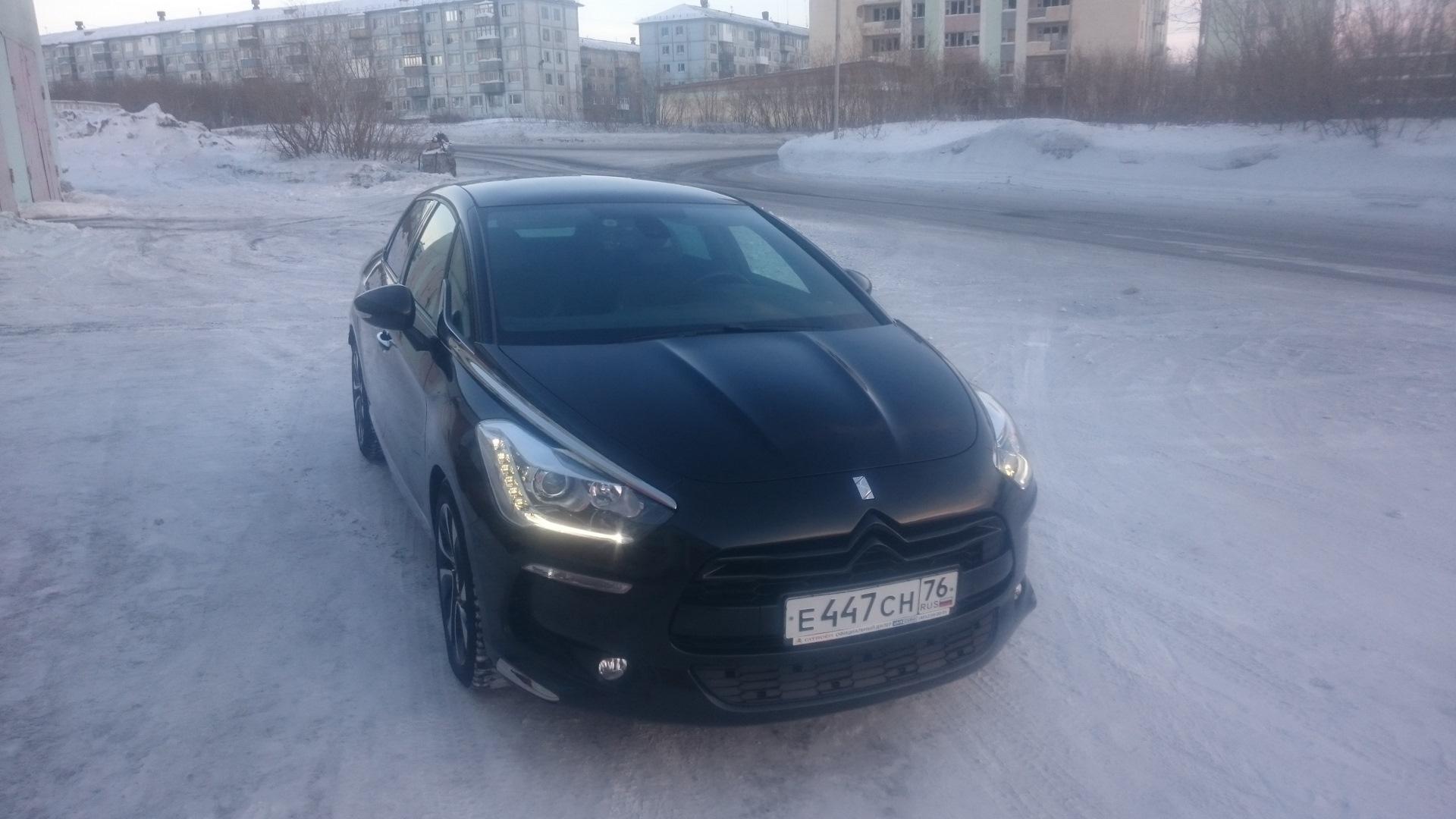 Автомобиль госномер Е447СН76