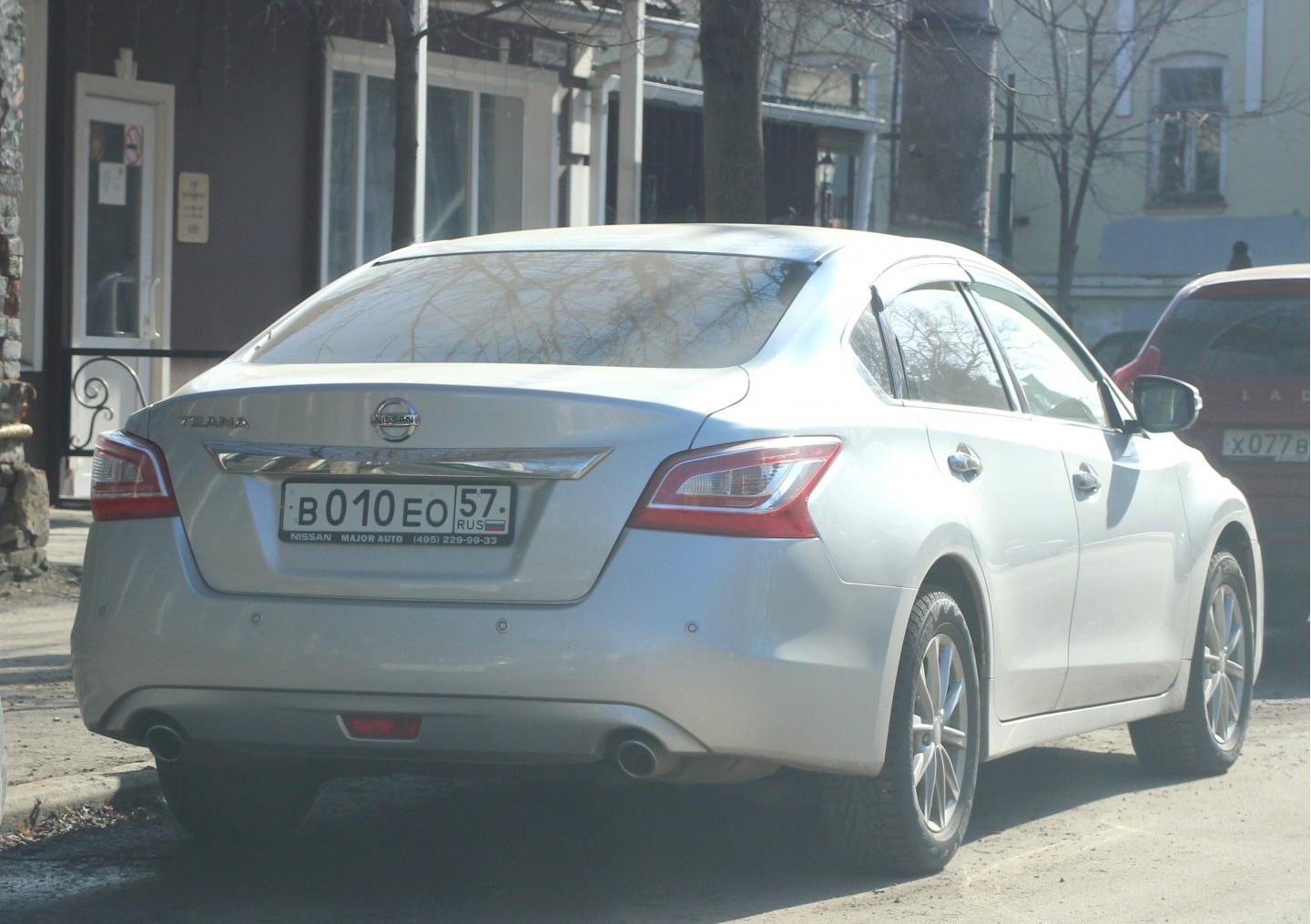 Автомобиль госномер В010ЕО57