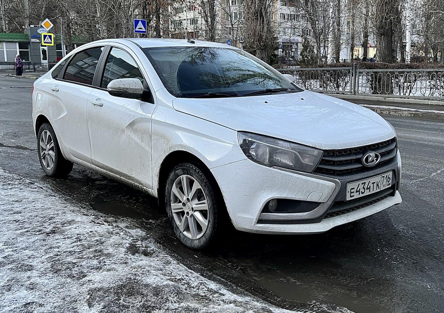 Автомобиль госномер Е434ТК716