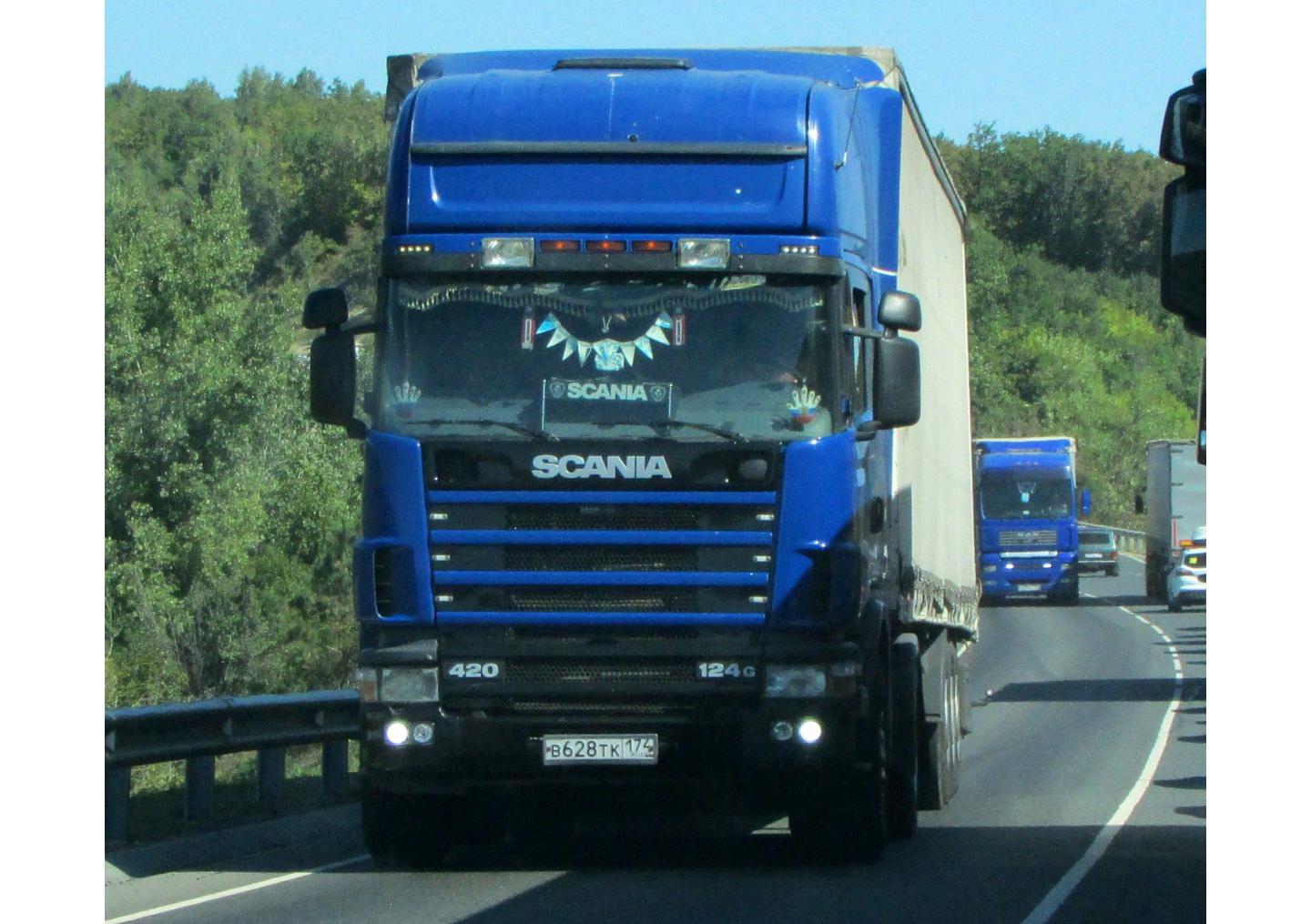 Автомобиль госномер В628ТК174