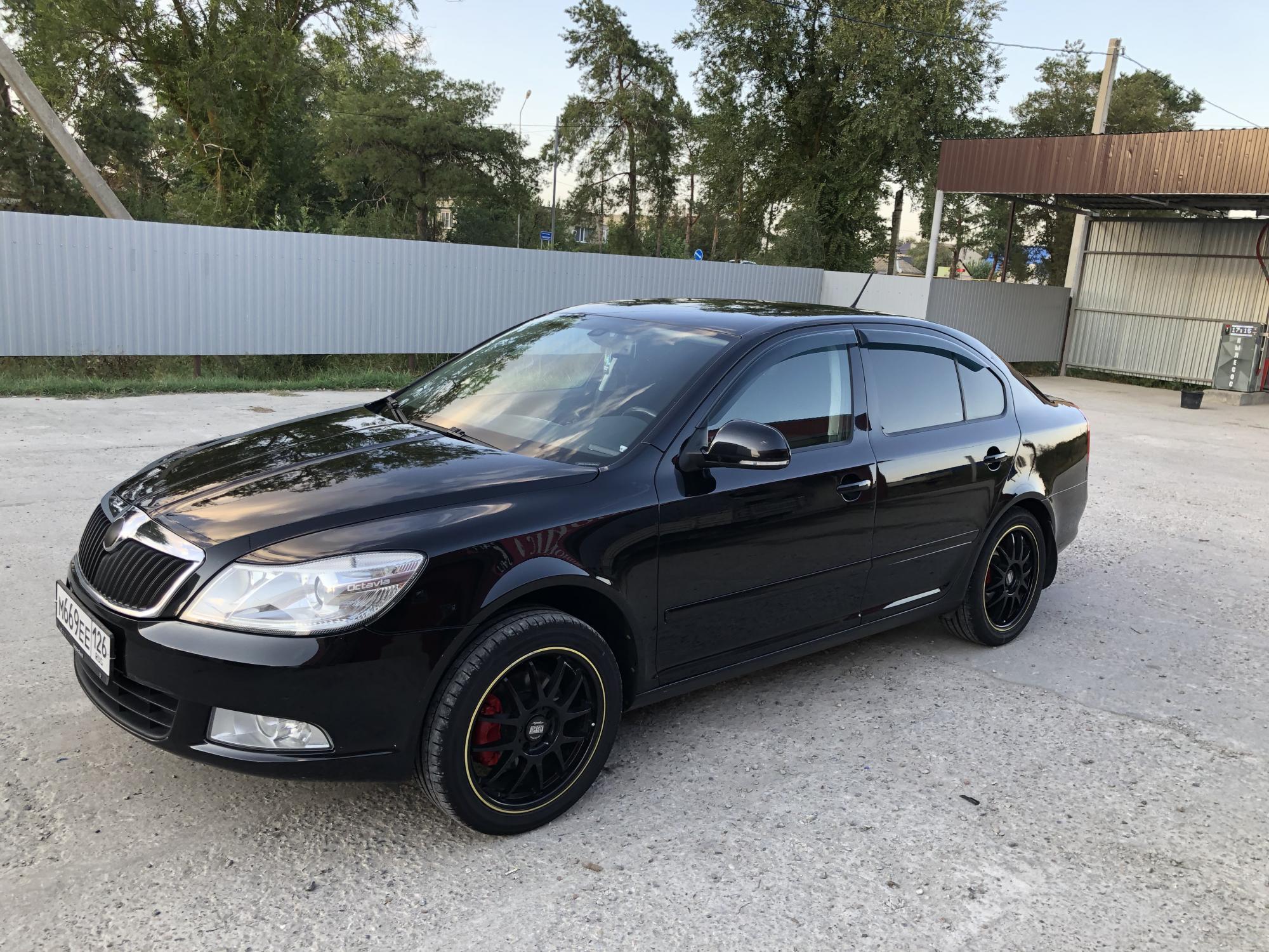 Автомобиль госномер М669ЕЕ126