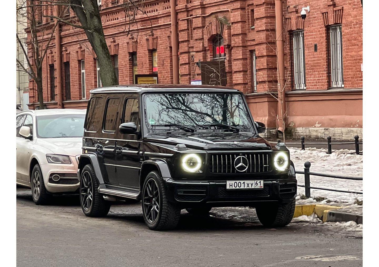 Автомобиль госномер Н001ХУ61