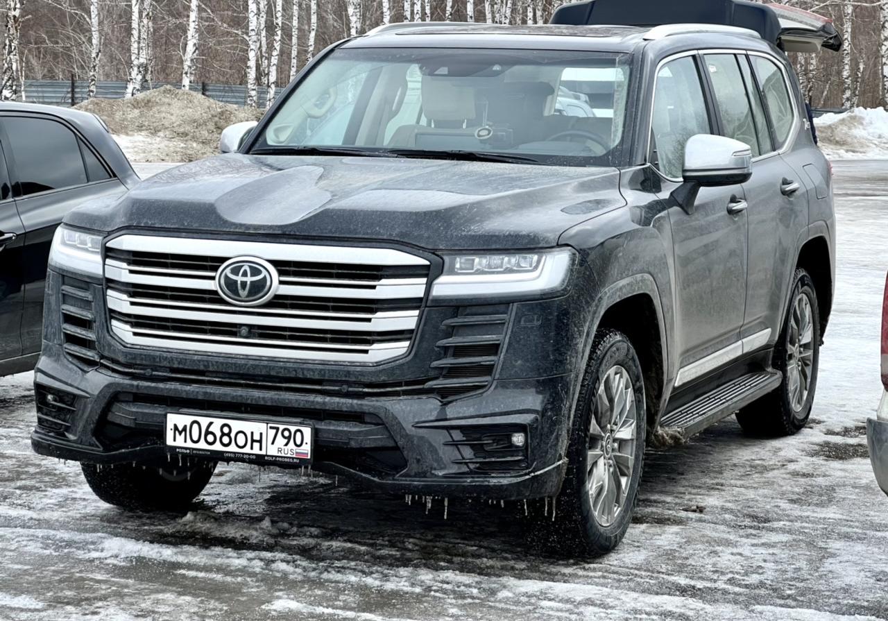 Автомобиль госномер М068ОН790