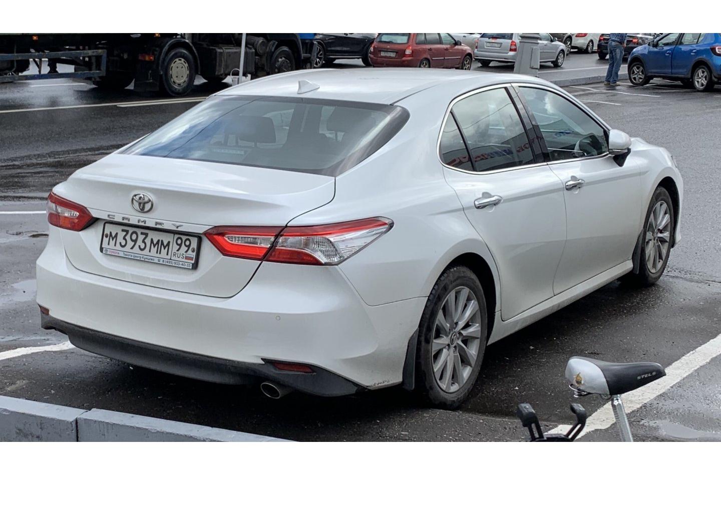 Автомобиль госномер М393ММ99