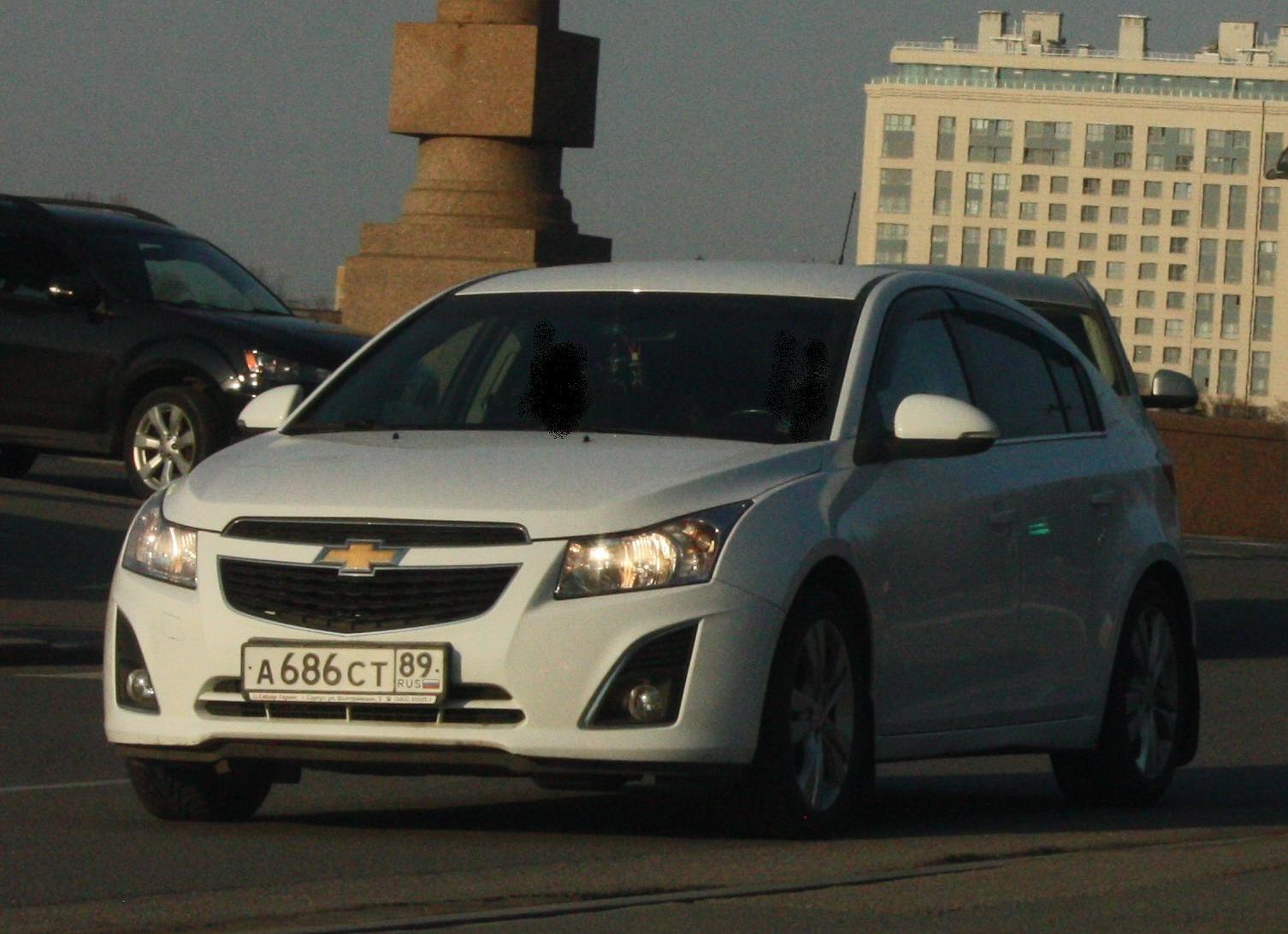 Автомобиль госномер А686СТ89