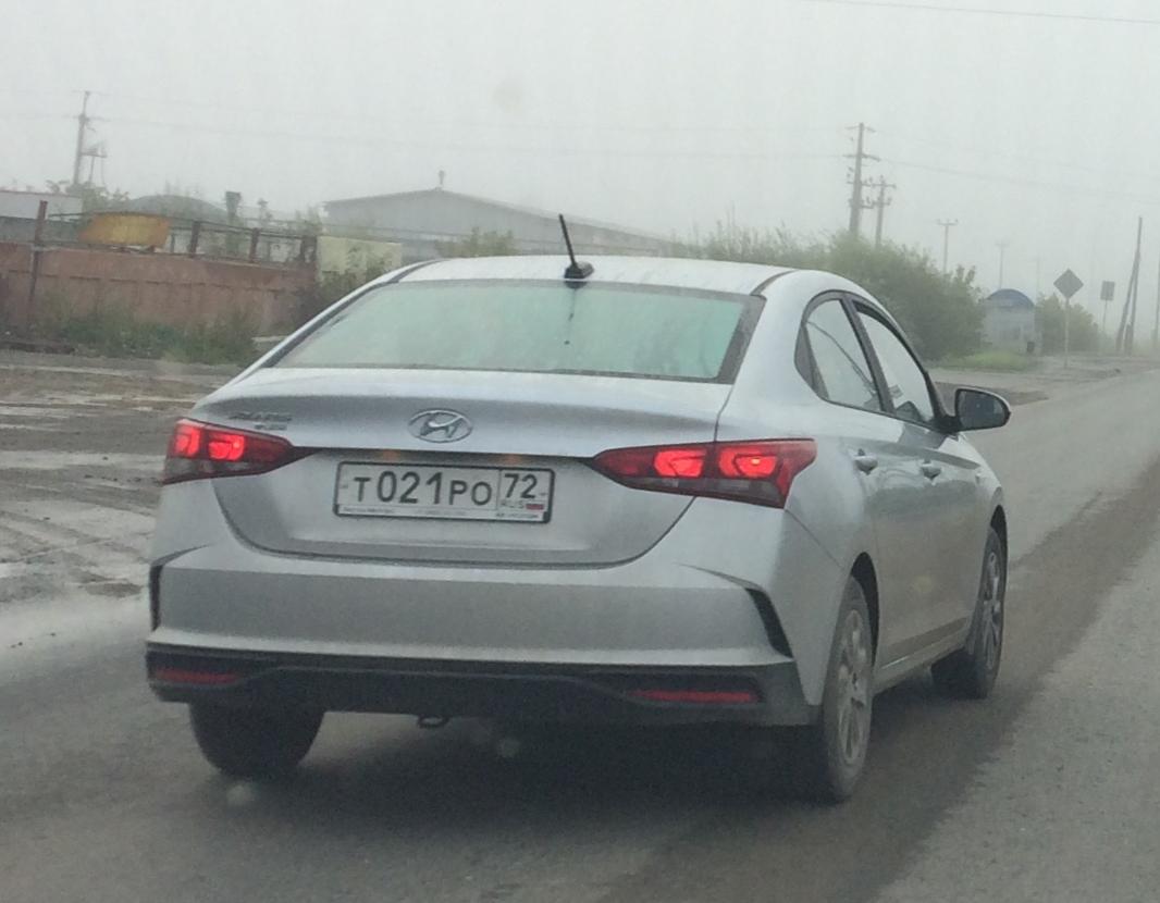 Автомобиль госномер Т021РО72