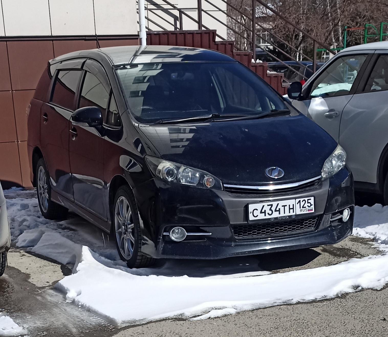 Автомобиль госномер С434ТН125