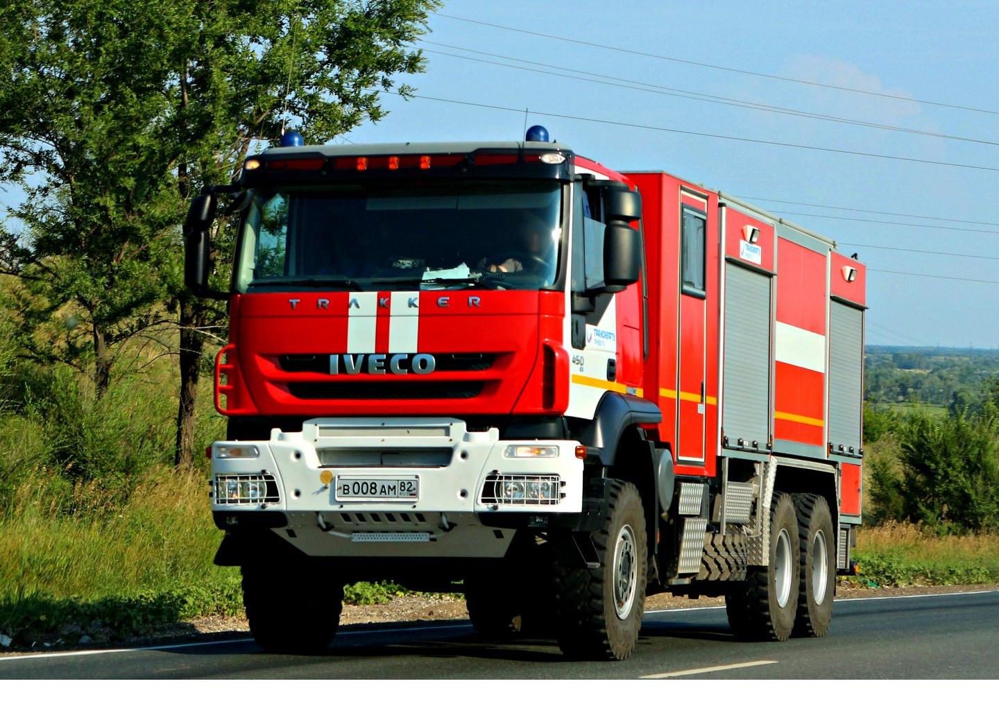 Автомобиль госномер В008АМ82