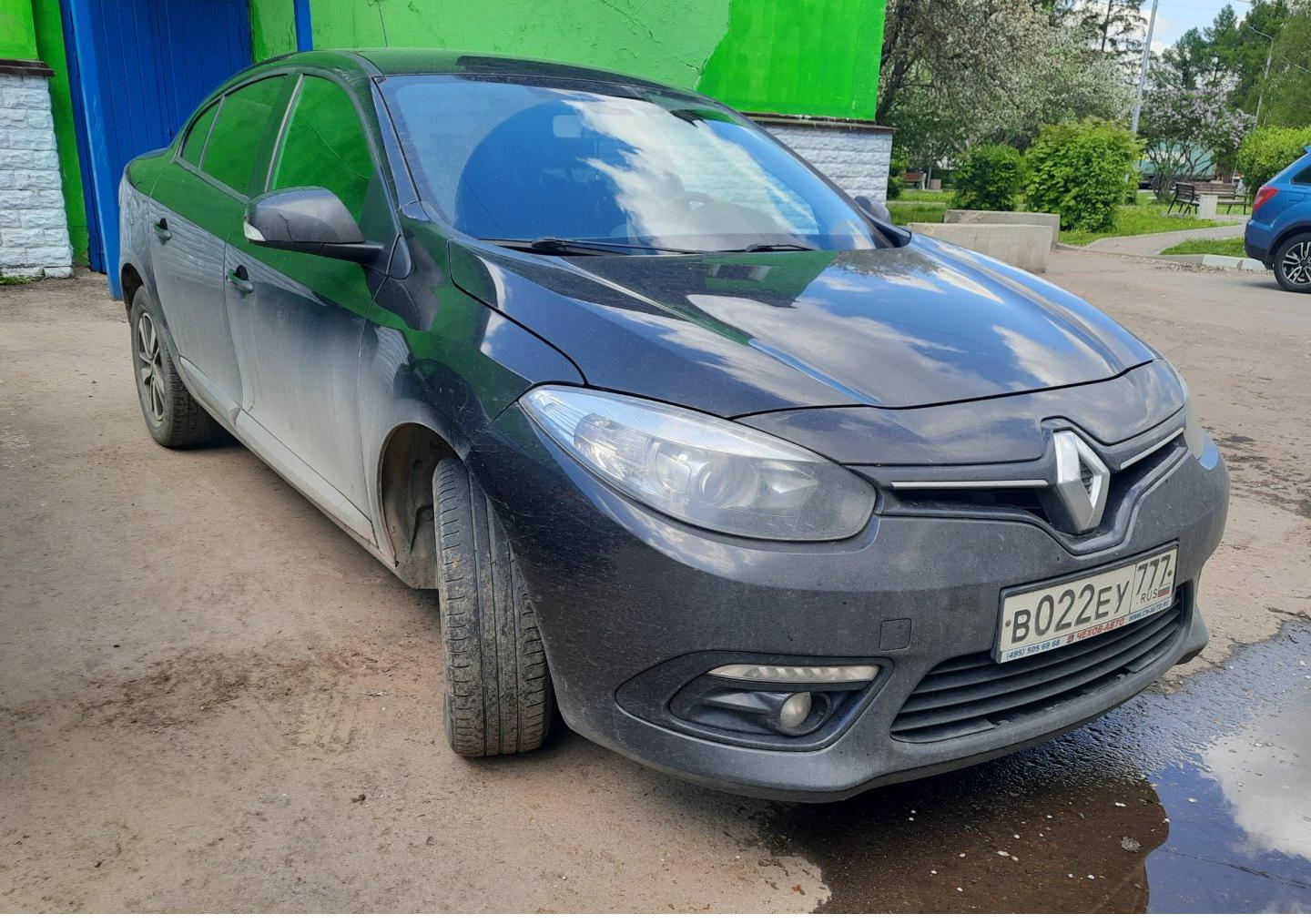 Автомобиль госномер В022ЕУ777