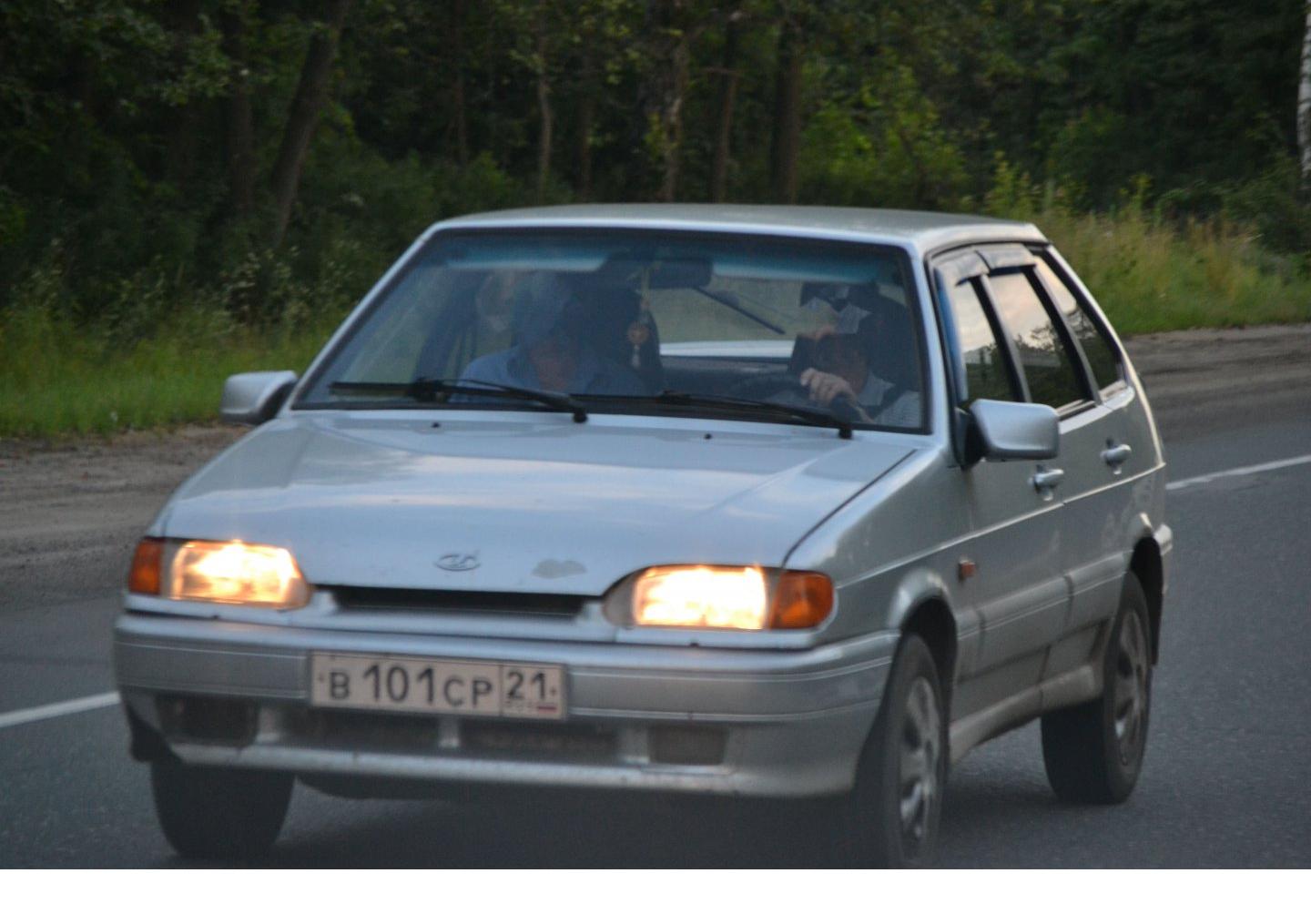 Автомобиль госномер В101СР21