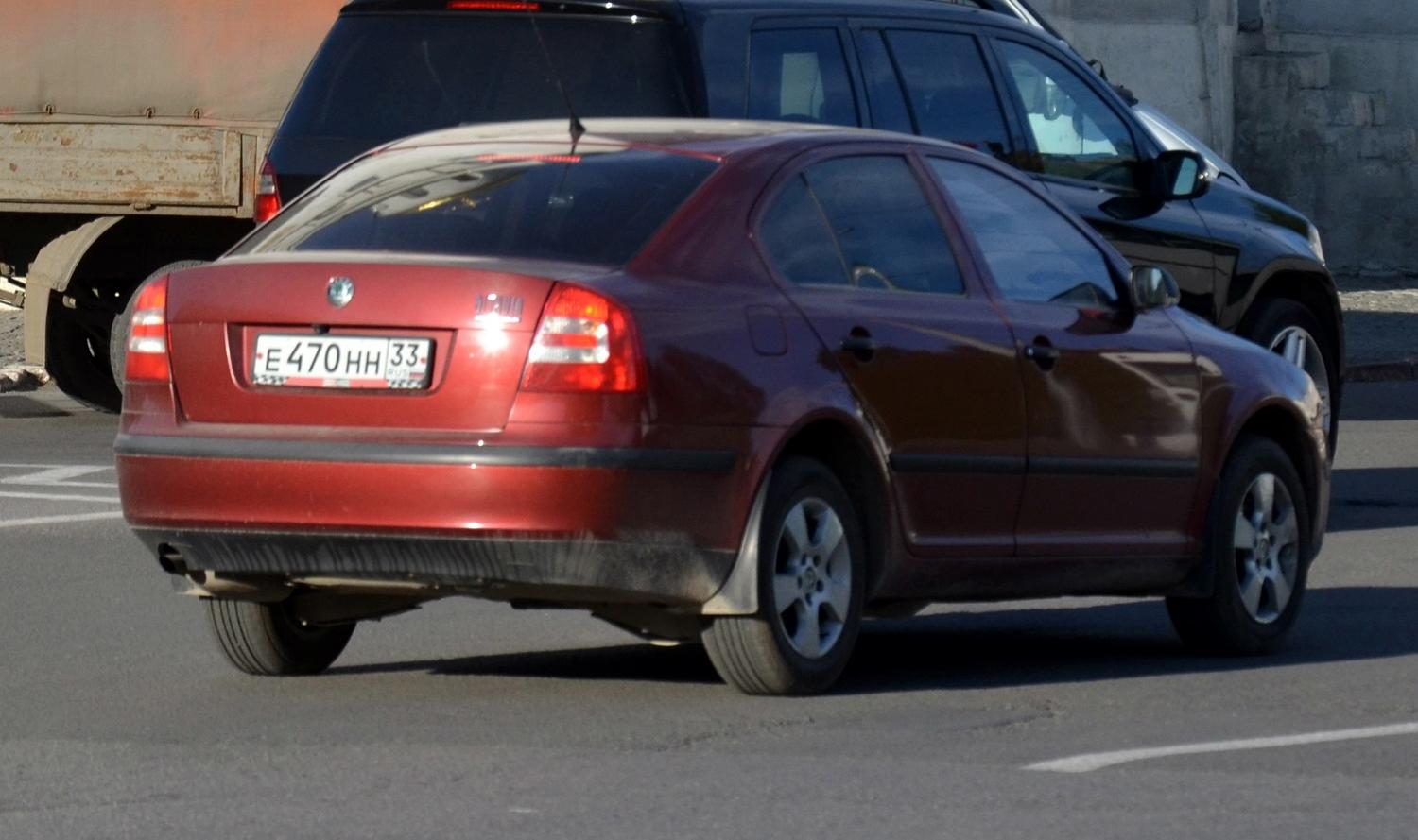 Автомобиль госномер Е470НН33