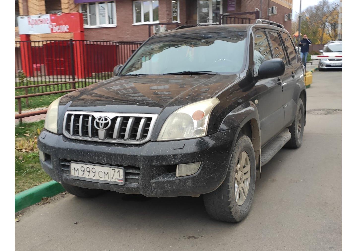 Автомобиль госномер М999СМ71