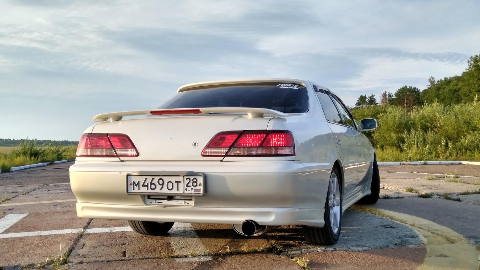 Автомобиль госномер М469ОТ28