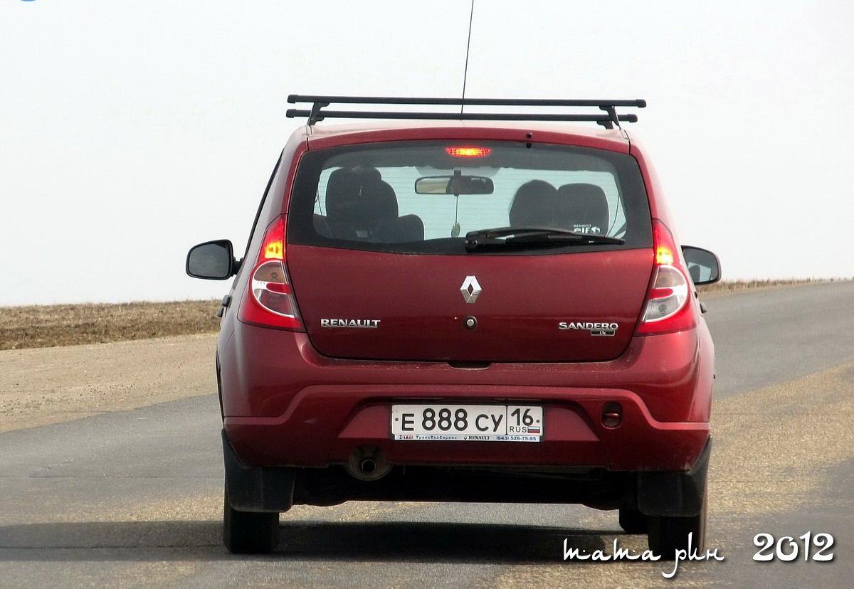 Автомобиль госномер Е888СУ16