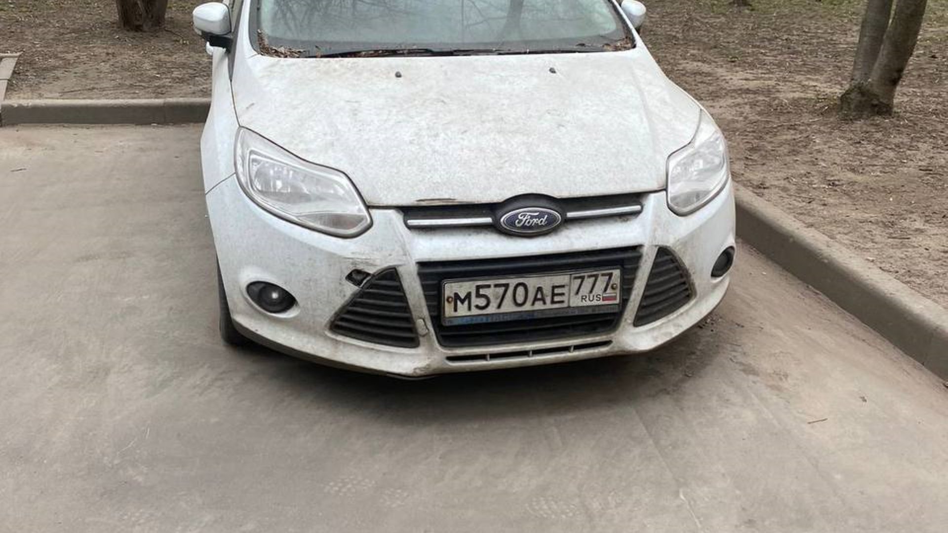 Автомобиль госномер М570АЕ777