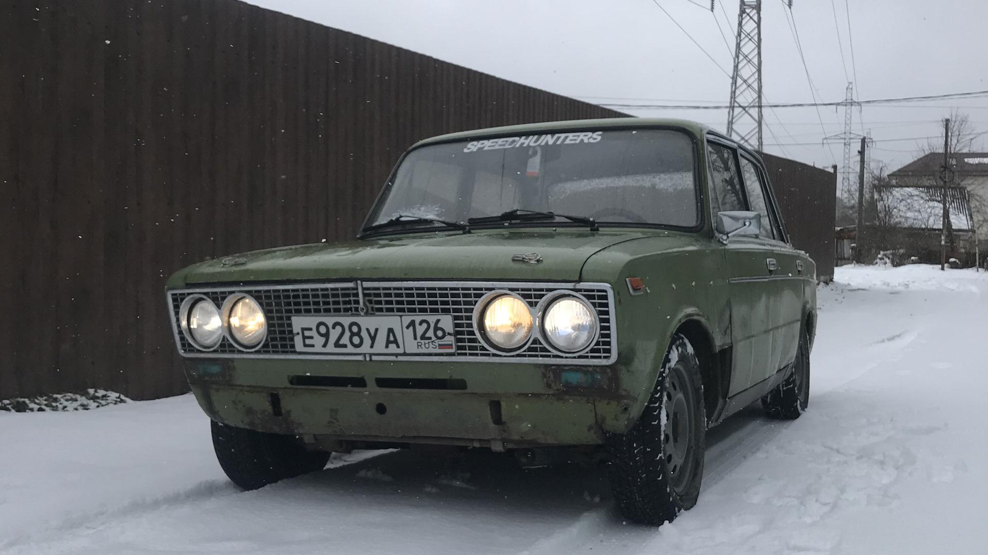 Автомобиль госномер Е928УА126