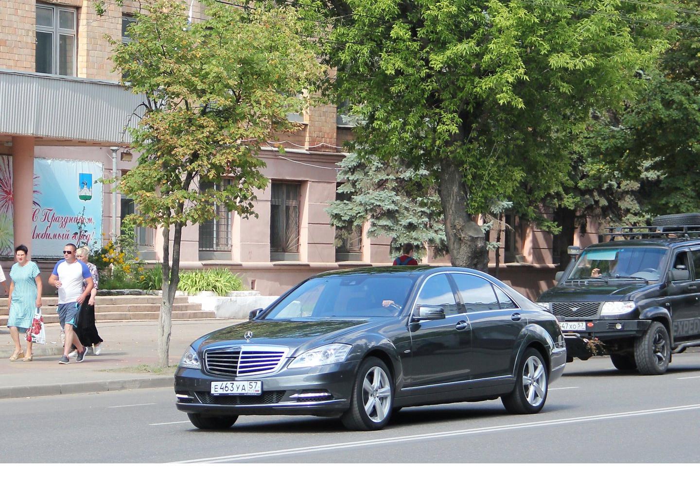 Автомобиль госномер Е463УА57