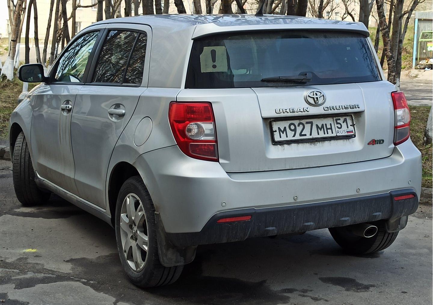 Автомобиль госномер М927МН51