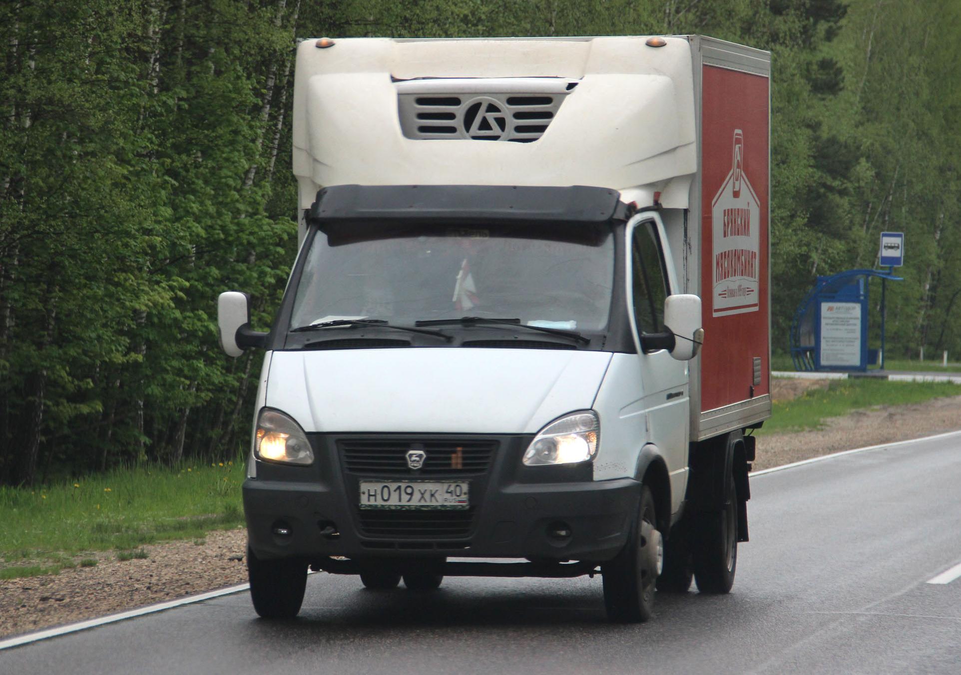 Автомобиль госномер Н019ХК40