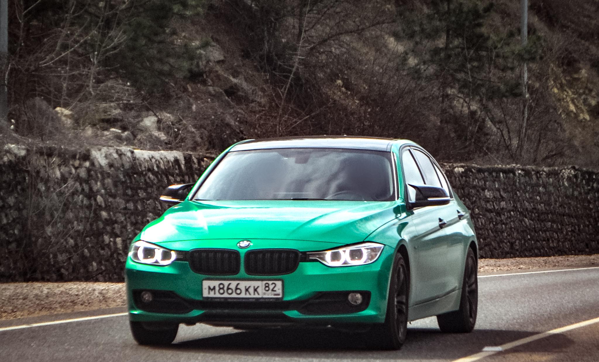 Автомобиль госномер М866КК82