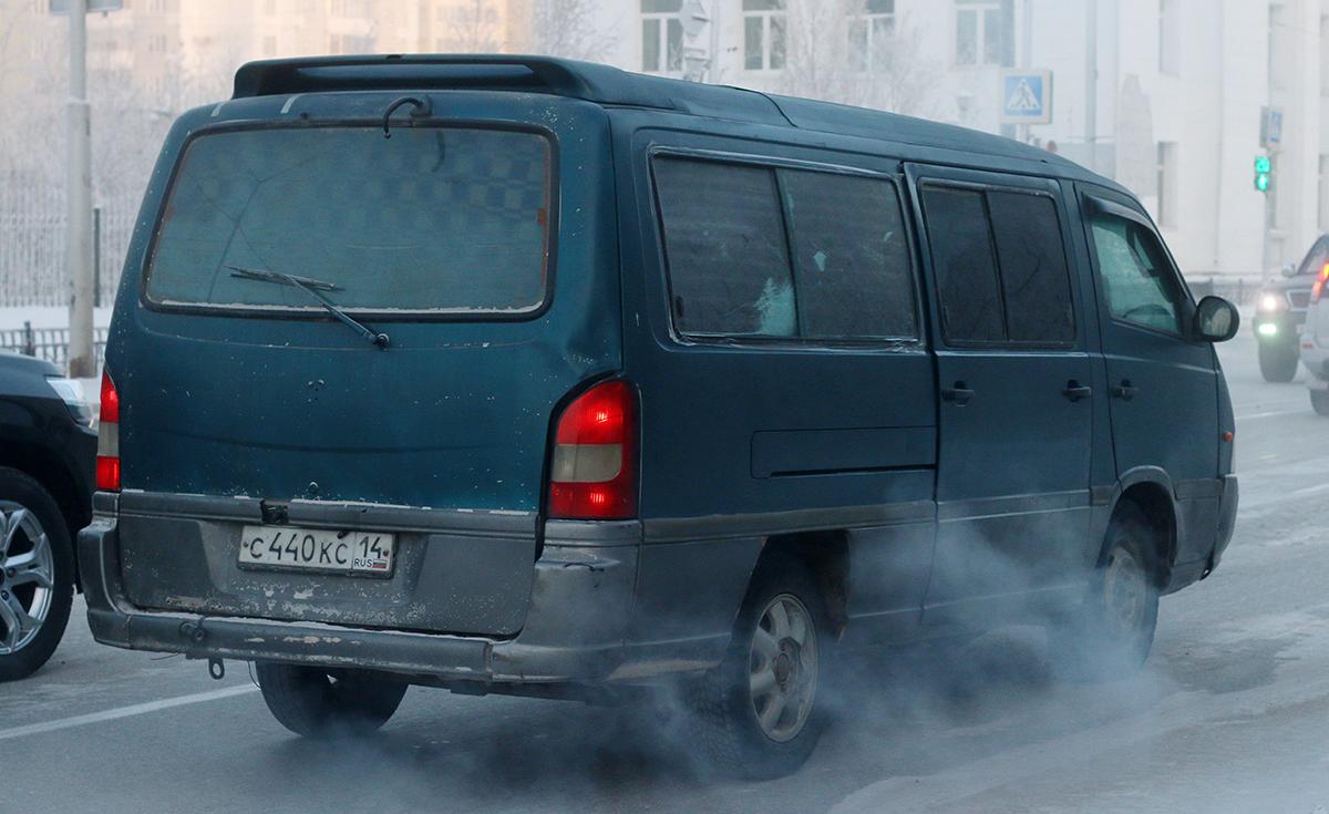 Автомобиль госномер С440КС14
