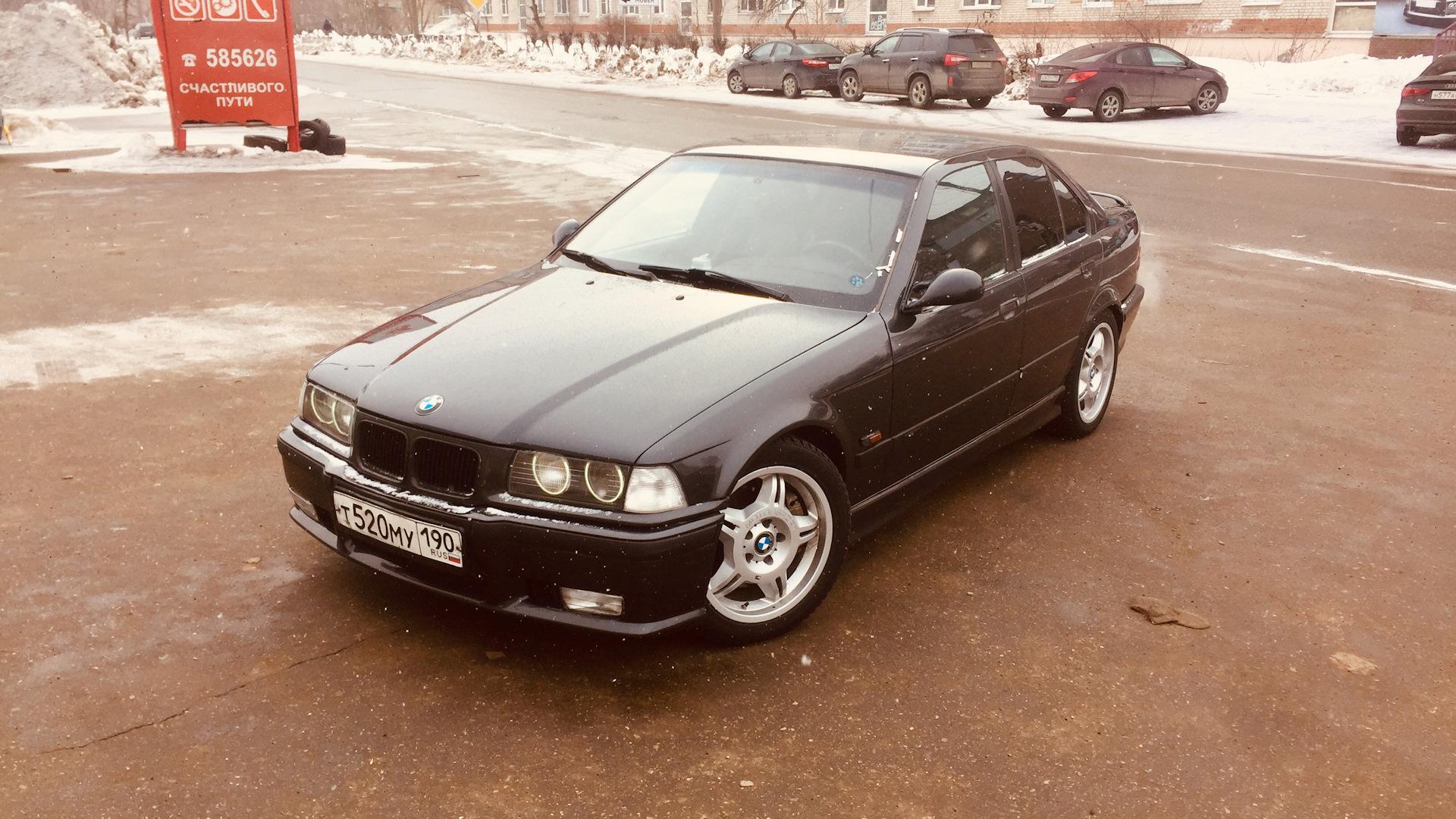 Автомобиль госномер Т520МУ190
